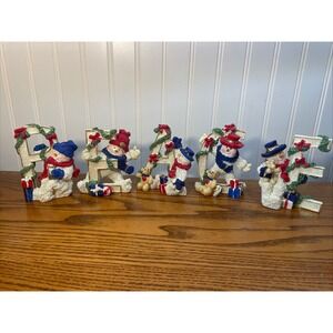 Vintage "Peace" CHRISTMAS Snowmen Figurines Resin & Ceramic 5 Pc Set "PEACE"